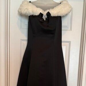 Scott McClintock Perfect Holiday Dress
